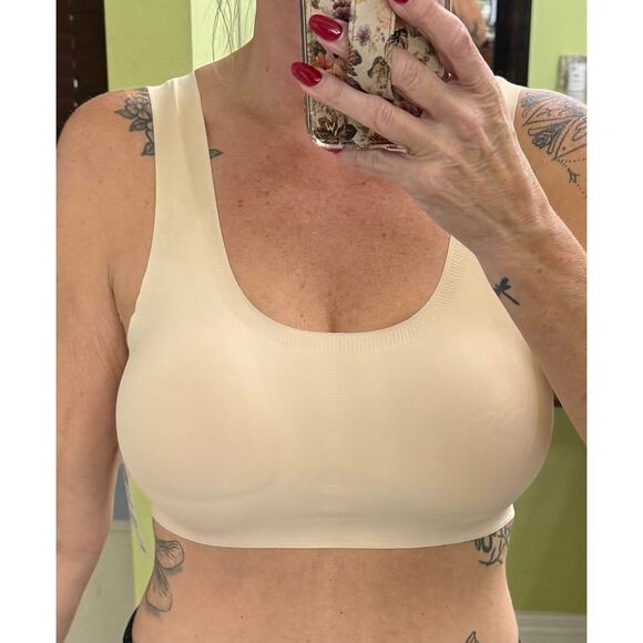 Alfani laser cut seamless beige cream ivory bralette Medium NWT - Picture 4 of 6